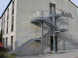 Aussentreppe gerade-062